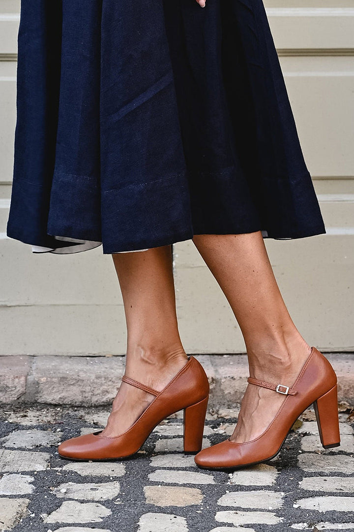 Bravina | Sandali Eleganti con Cinturino e Tacco Basso
