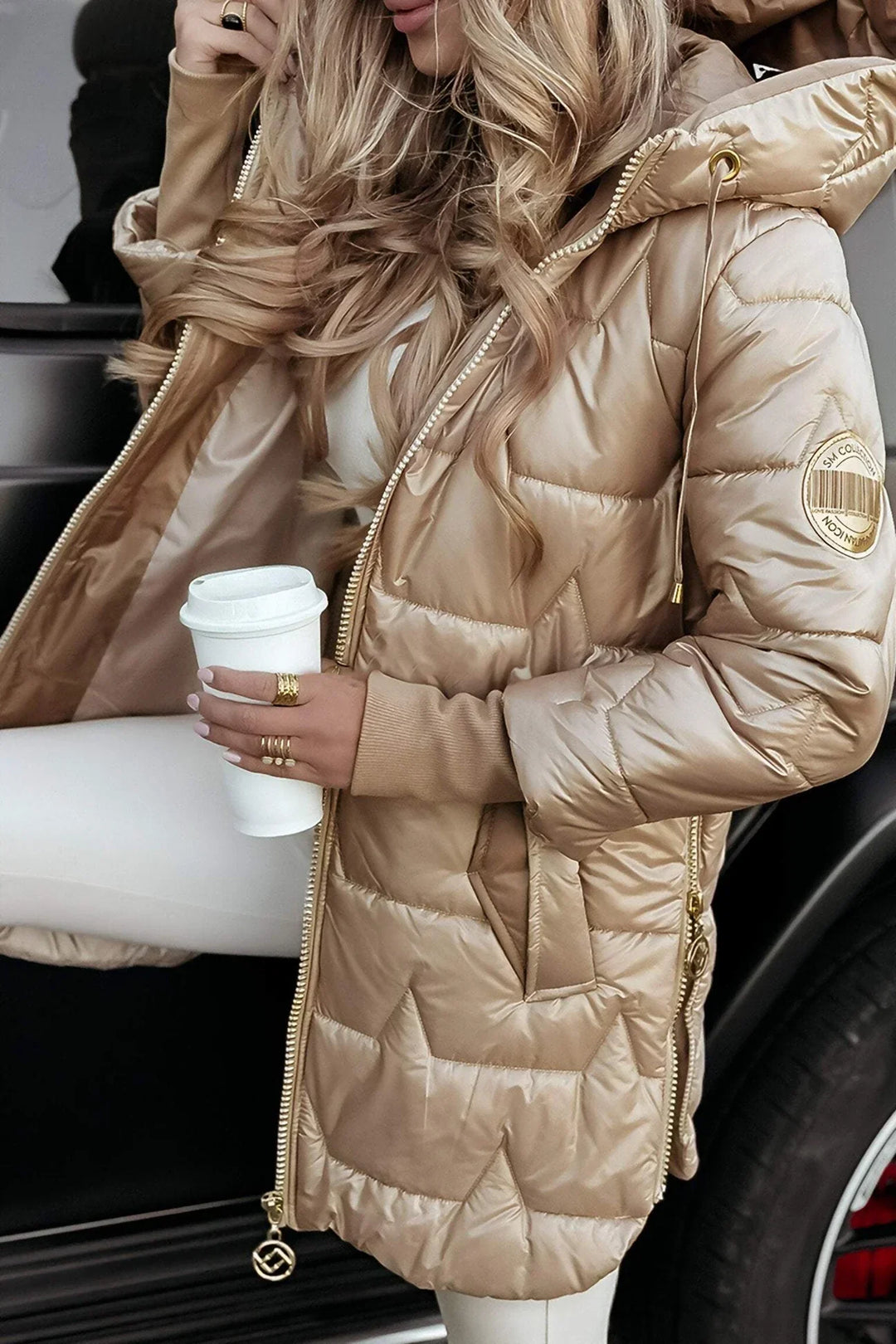 Nolwen – Cappotto Elegante con Cappuccio