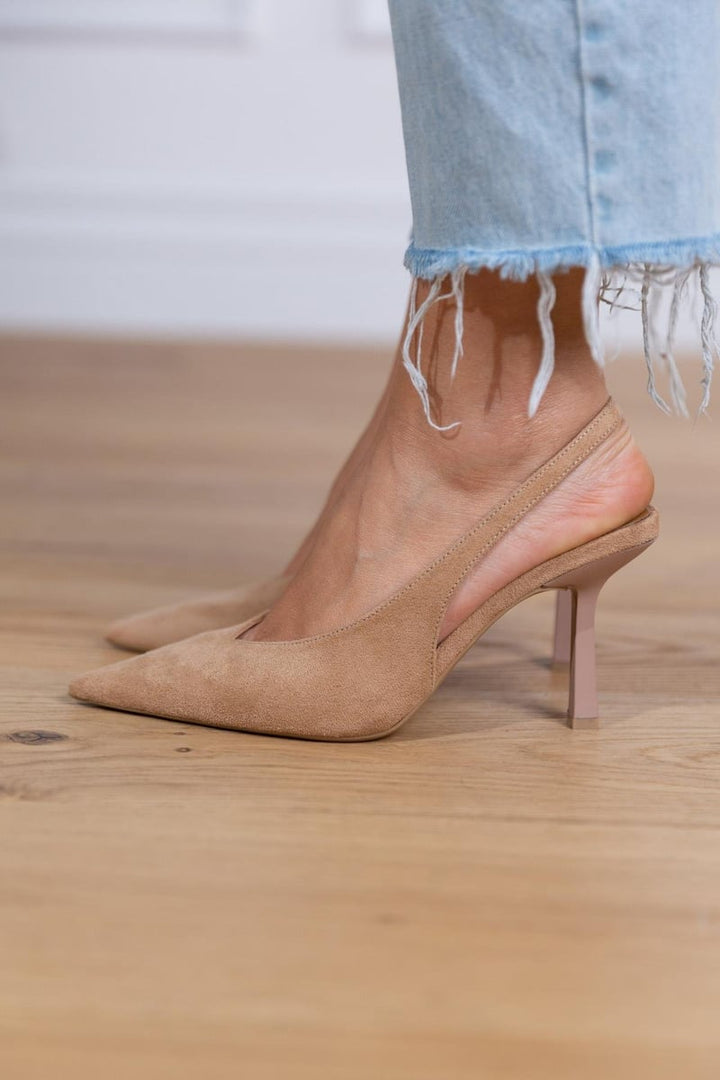 Marlena | Décolleté Slingback Nude con Tacco Sottile
